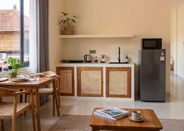 Node Modern Co-living Near Airport 10minute アパート *