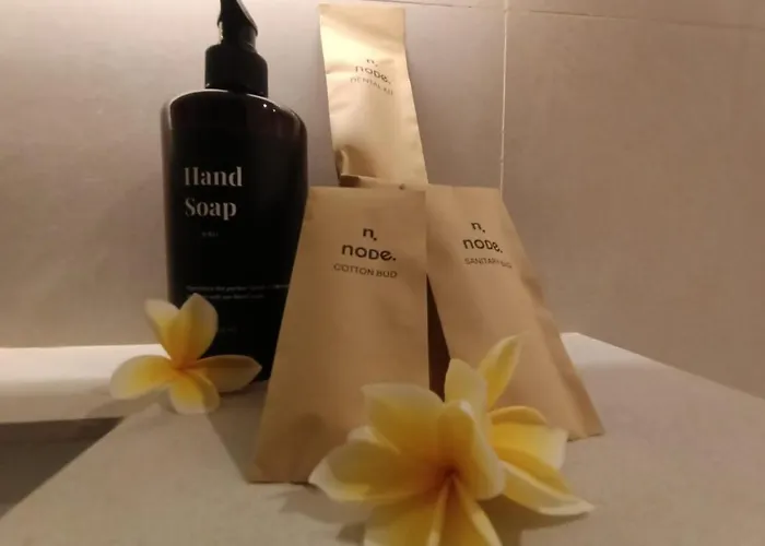 Node Modern Co-living Near Airport 10minute * クタ